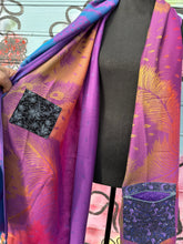 Load image into Gallery viewer, The Upside Down