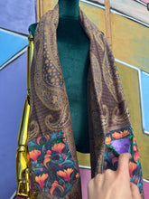 Load image into Gallery viewer, Cattywampus
