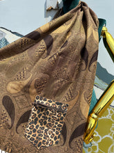 Load image into Gallery viewer, Cheetah-licious Stashmina
