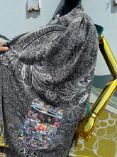 Load image into Gallery viewer, Graffiti Stashmina
