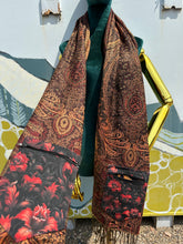 Load image into Gallery viewer, Red Garden Stashmina
