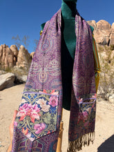 Load image into Gallery viewer, Purple Flower Stashmina
