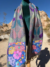 Load image into Gallery viewer, Purple and Blue Flower Eye Stashmina
