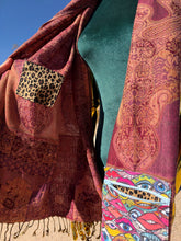 Load image into Gallery viewer, Maroon Eyeball Stashmina
